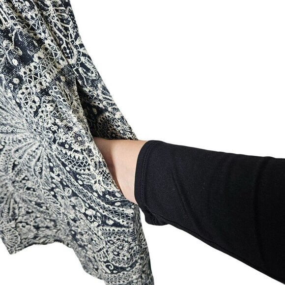 Peruvian Connection Long Sleeve Paisley Floral Dress Navy White Pockets Cotton M - Picture 3 of 9